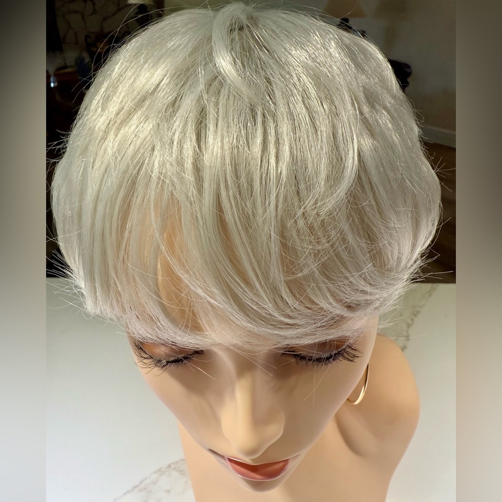 HAIR Pixie with bangs Light Gray/Silver/White - Picture 5 of 10